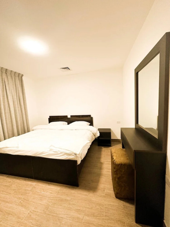 Central Apartment For Rent 30