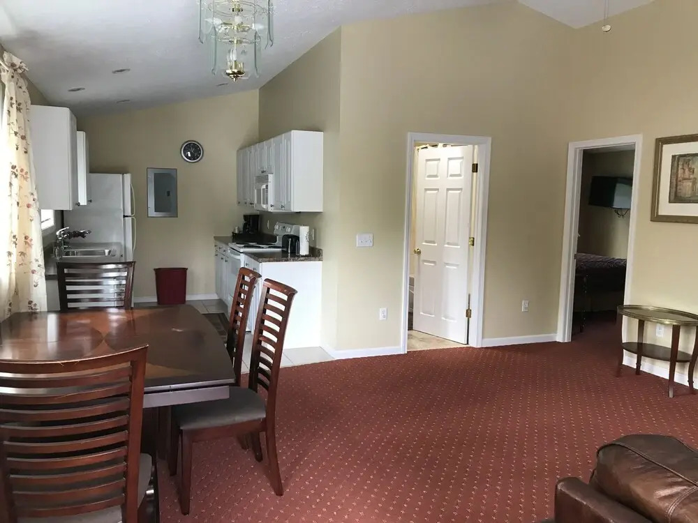 Exit 5 Resort & Condominium