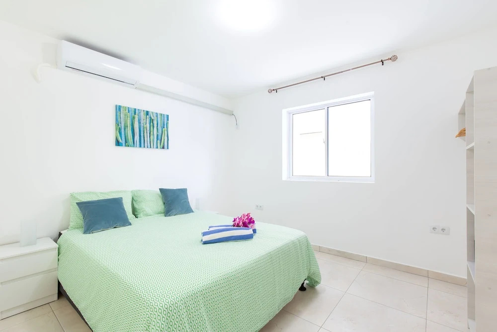 Luxury 2BR Apartment With Pool - Great Location
