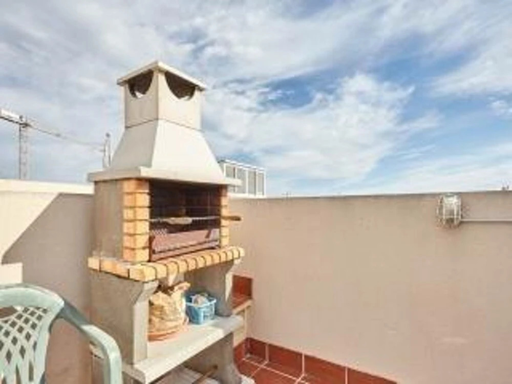 Apartment With 2 Rooms in Torrevieja, With Pool Access, Furnished Terrace and Wifi