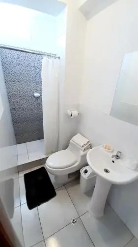 Majhu Hostal