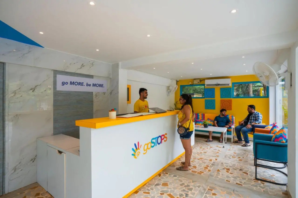 goSTOPS PLUS Goa, Vagator