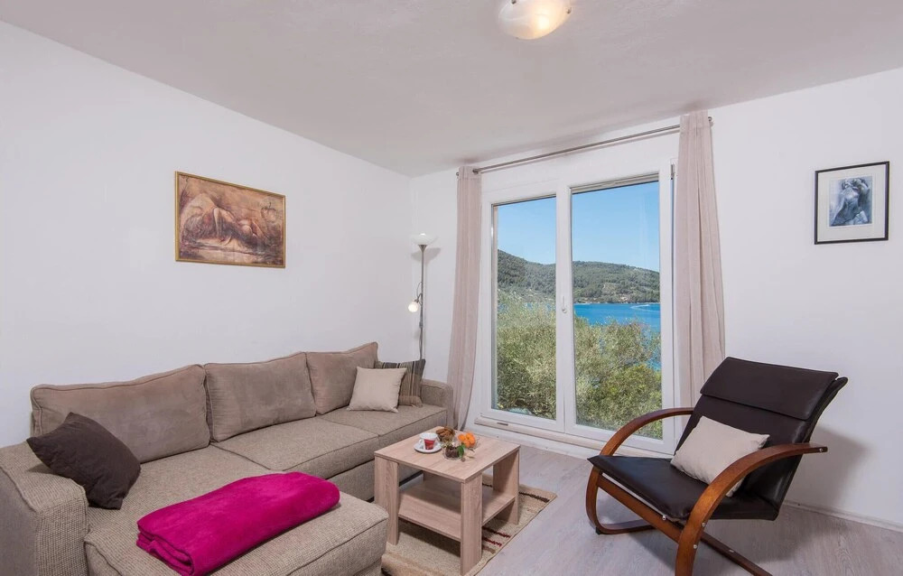 Holiday Home Sokolic Bb Cr