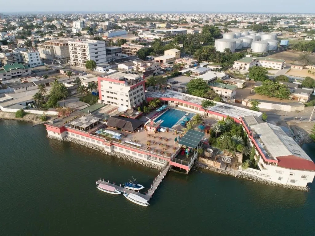 Hotel Du Lac