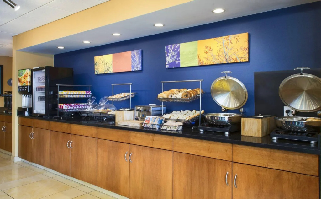 Fairfield Inn by Marriott Evansville East
