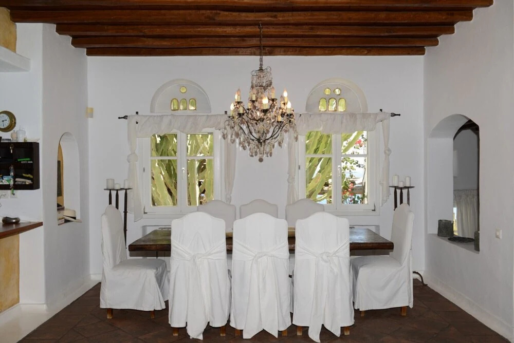 Villa St Johns Retreat 7 Bedroom Villa in Saint John With Private Pool