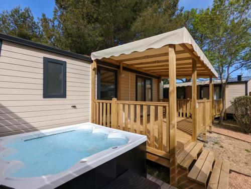 Camping les Gorges du Chambon