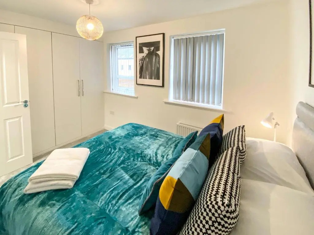 Tudors eSuites Two Bedroom House