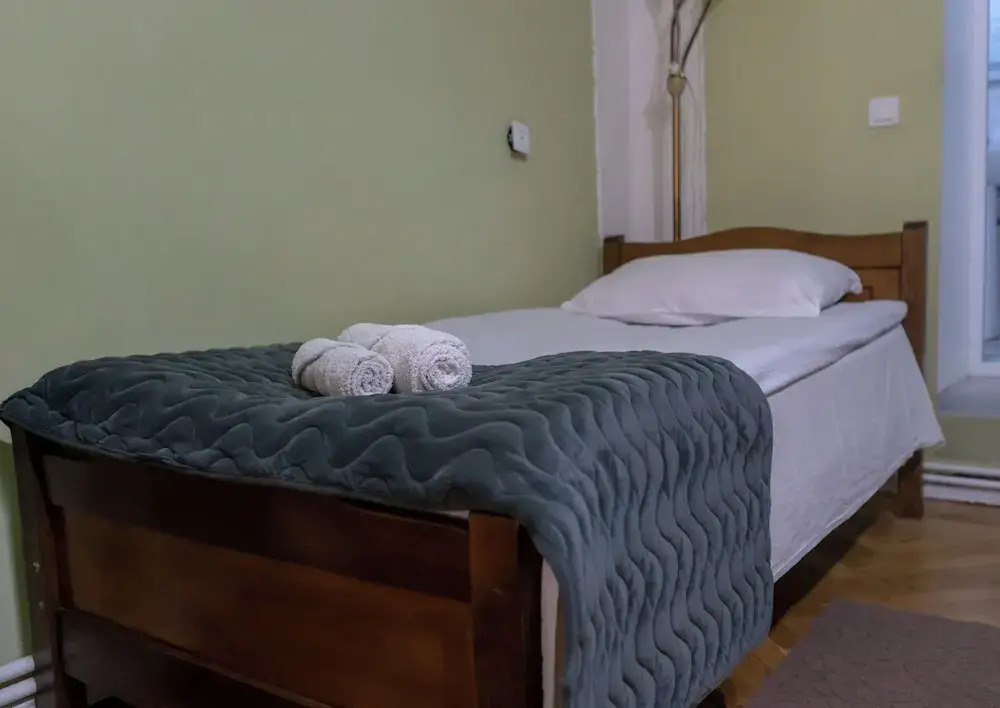 Annas Guest House