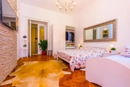Conty Apartment