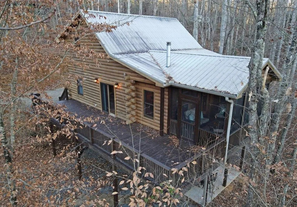Whispering Creek Lodge - Blue Ridge