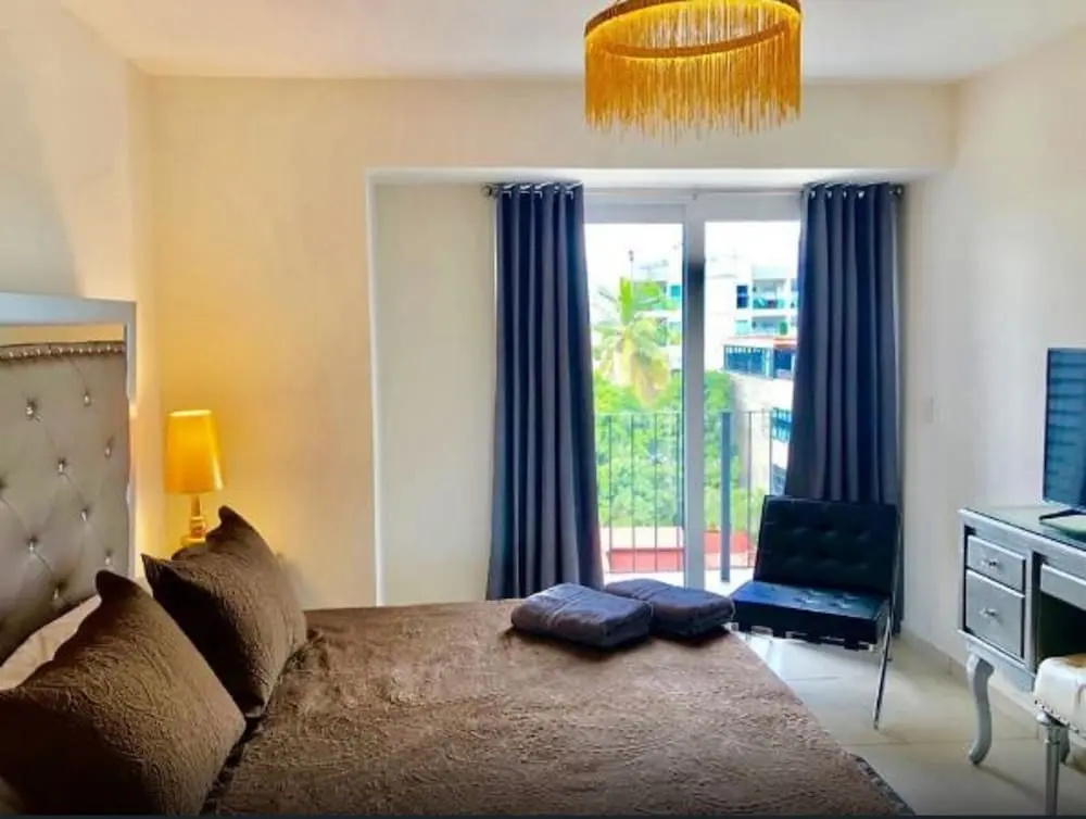NIZA FIVE Luxury Beach Apartments