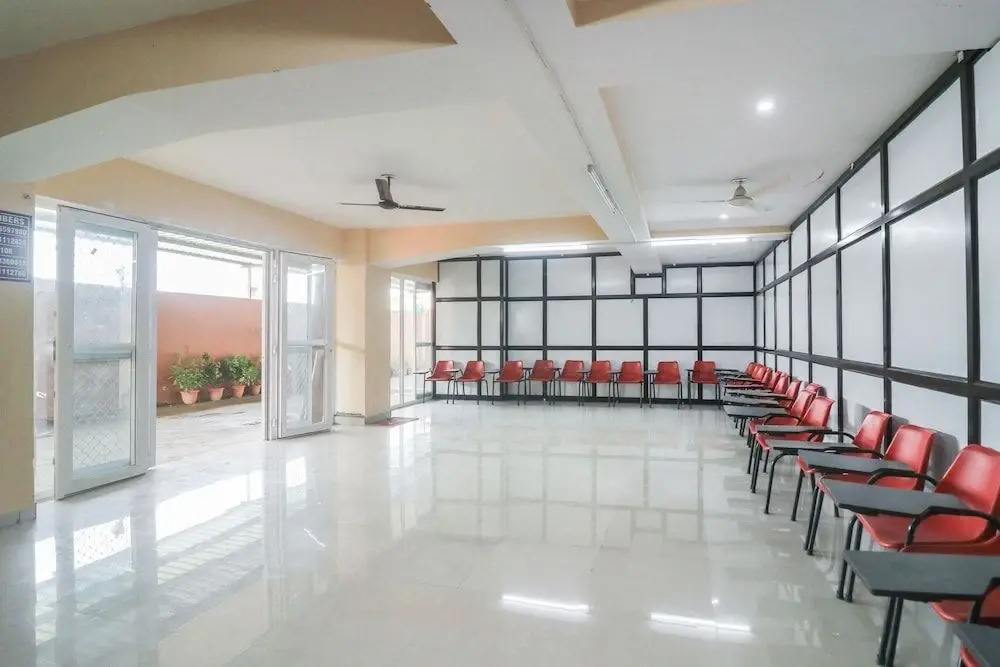Jhanvi Yoga Dham by OYO Rooms