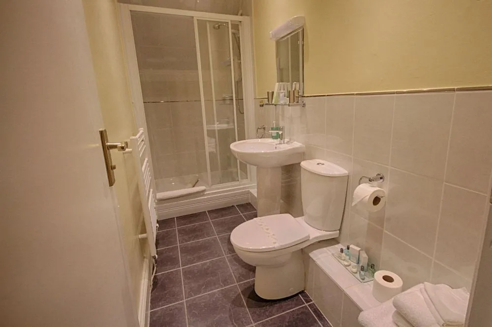 Holcombe House Guest House