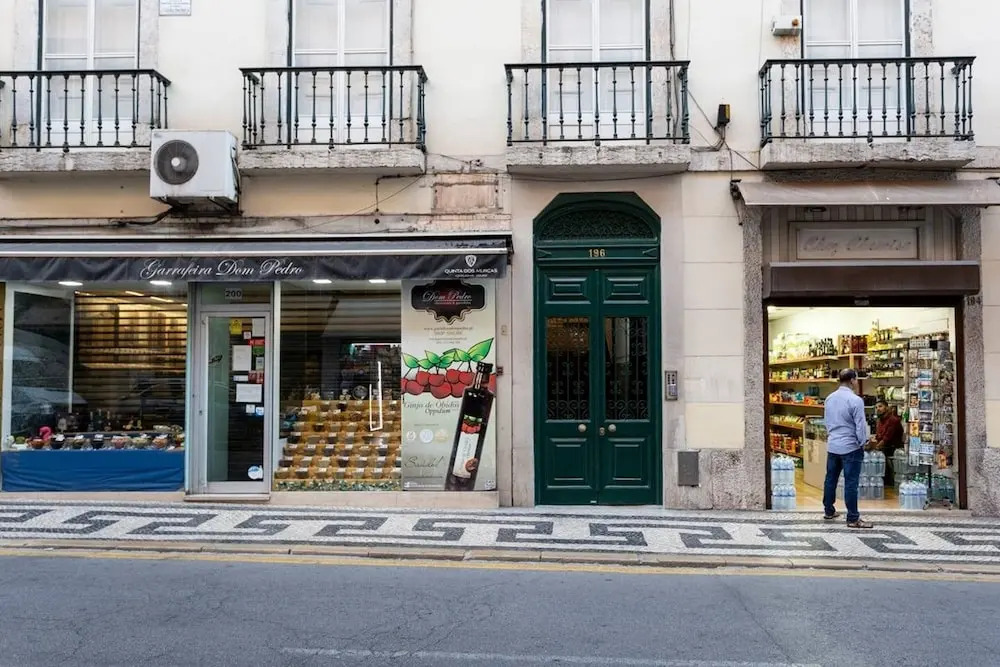 JOIVY Astonishing 1BR home in Baixa, 5mins to Santa Justa Lift