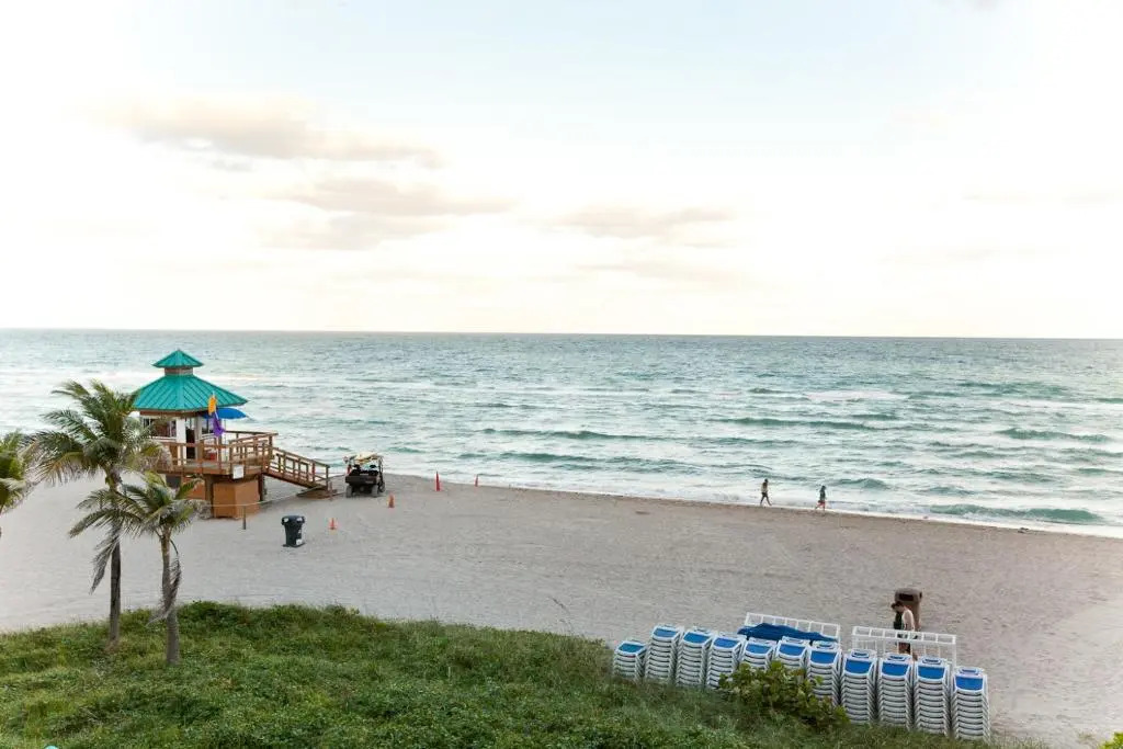 Oceanview Apartments in Sunny Isles