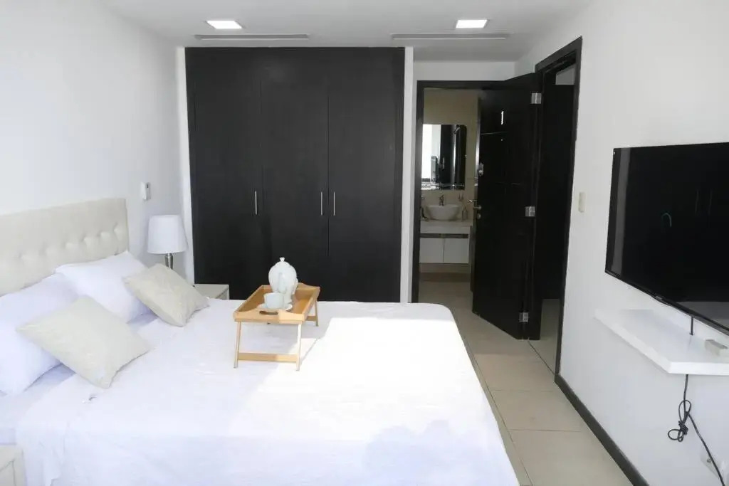 ECUSUITES Habitación Independiente Vista al Río Piso 10
