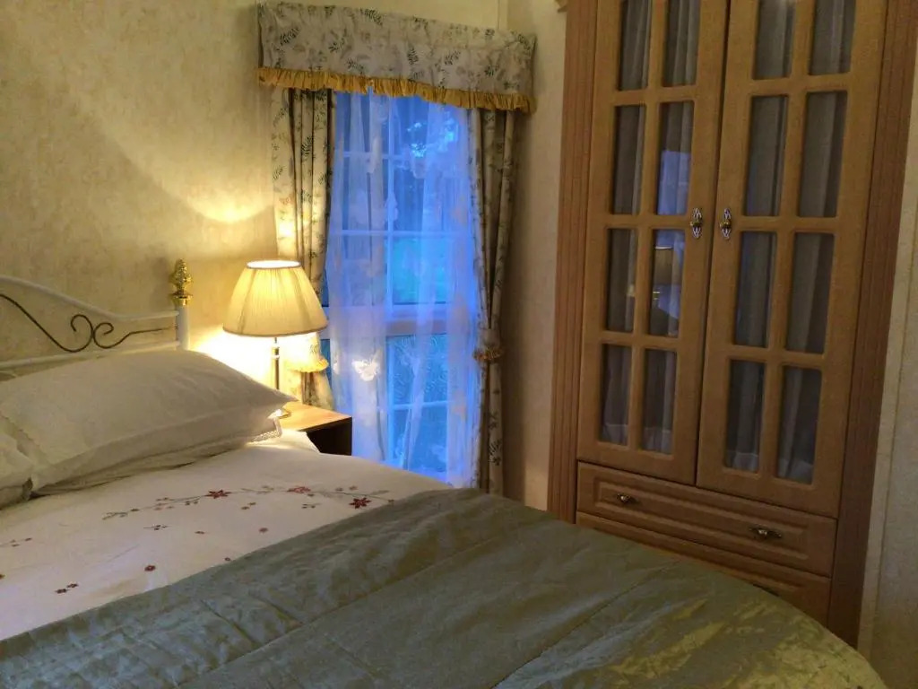 Beautiful 2-bed Holiday Home nr Kynance Cove