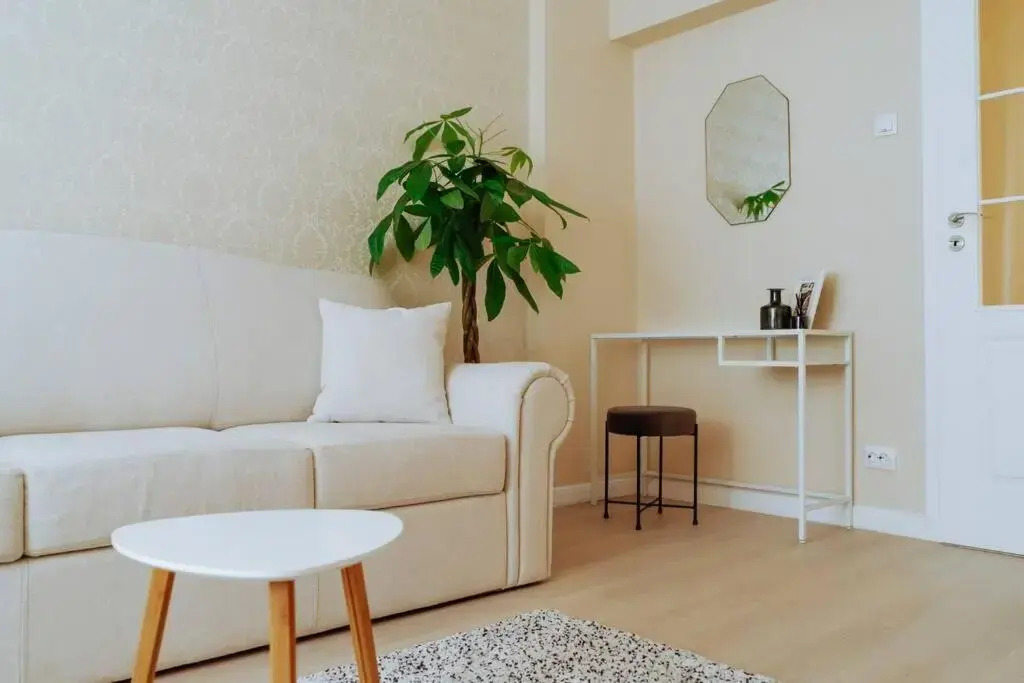 Elegant Vibes Apartment next to Obor market