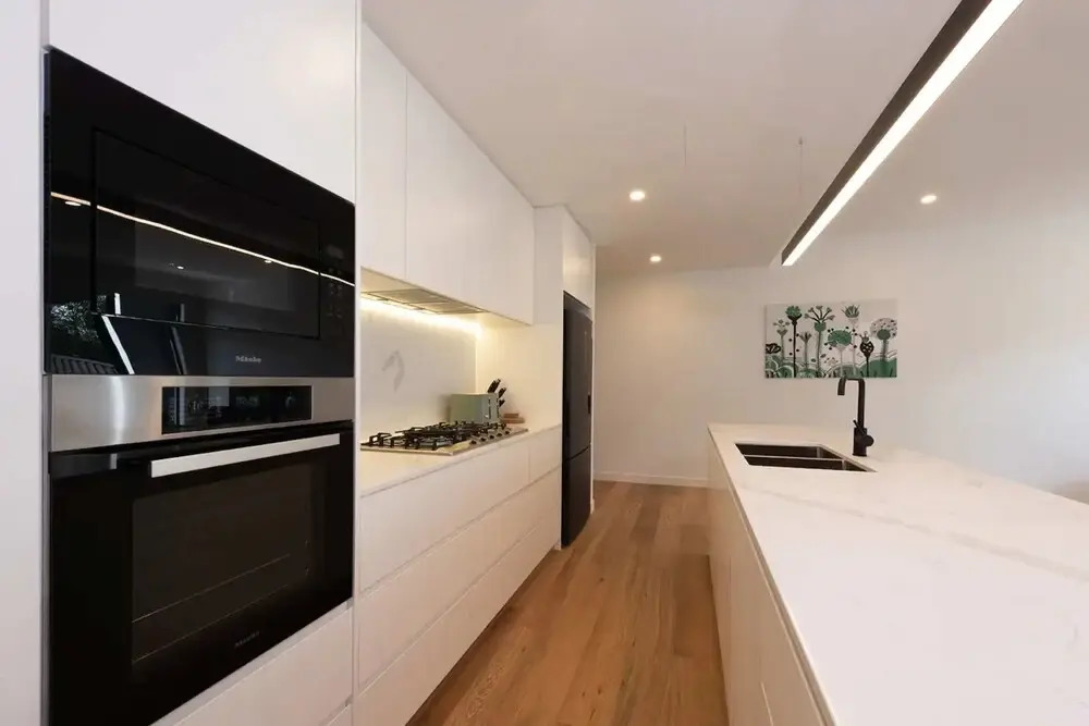 Modern 3BR Getaway next to Chadstone