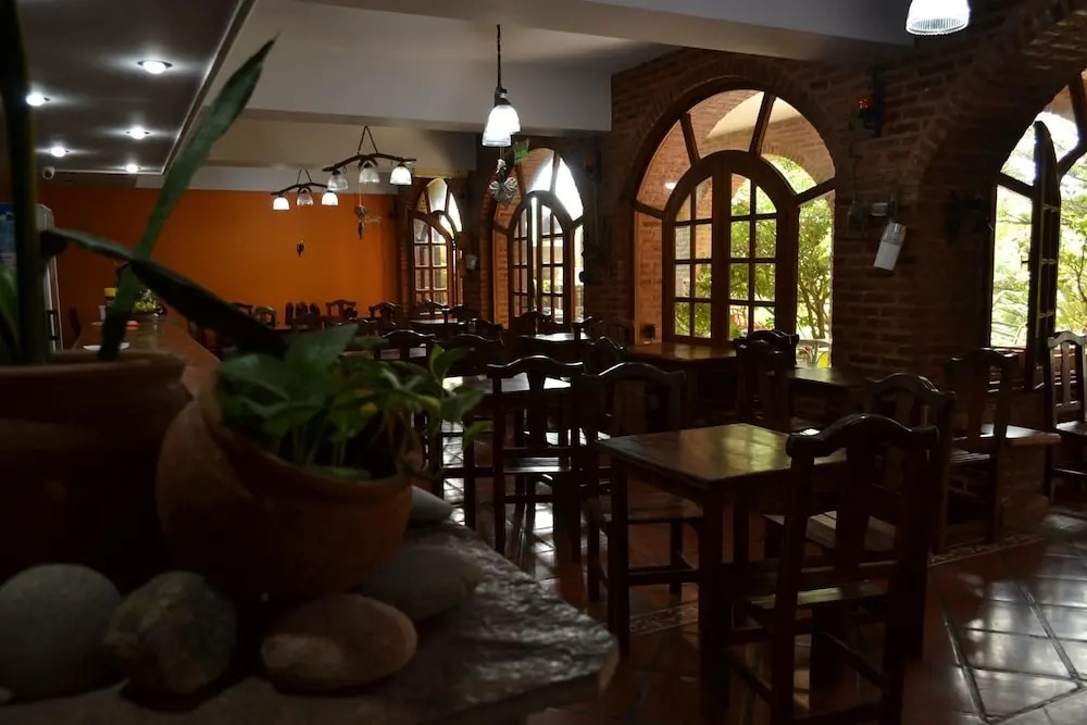 Costanera Mar Hotel & Suites