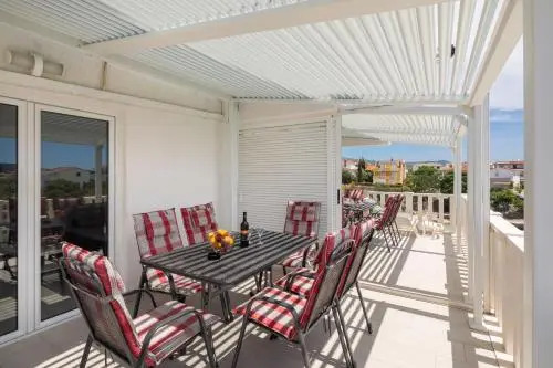 Villa Blanka Apartments