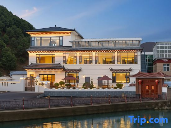 Namuzhuo · SongZanlin · Riverside Garden Retreat