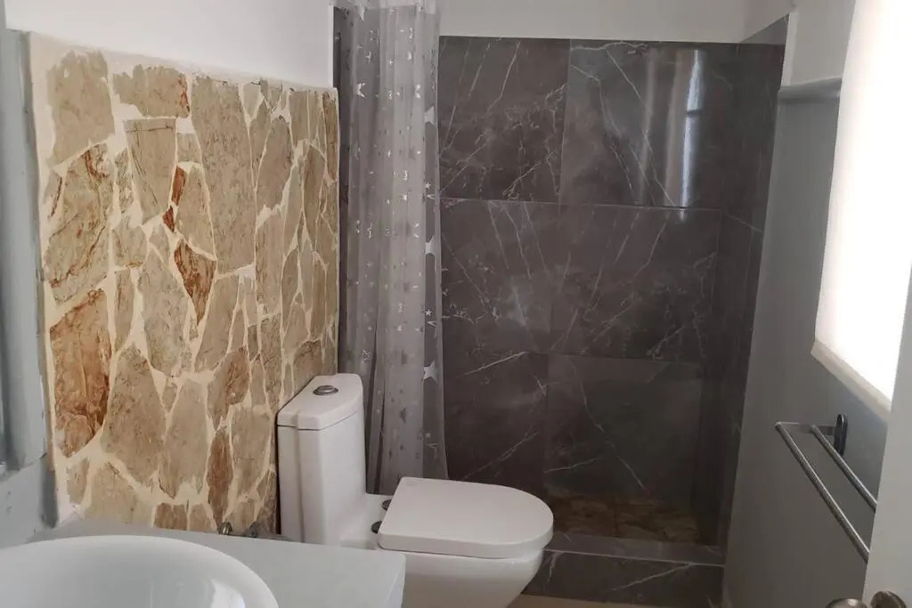 Garden view apartment on Las Ballenas beach