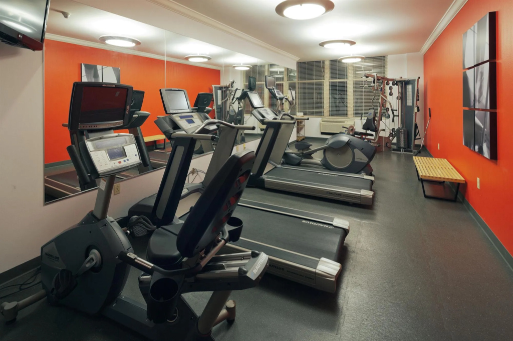 Hotel Indigo Cleveland Downtown by IHG