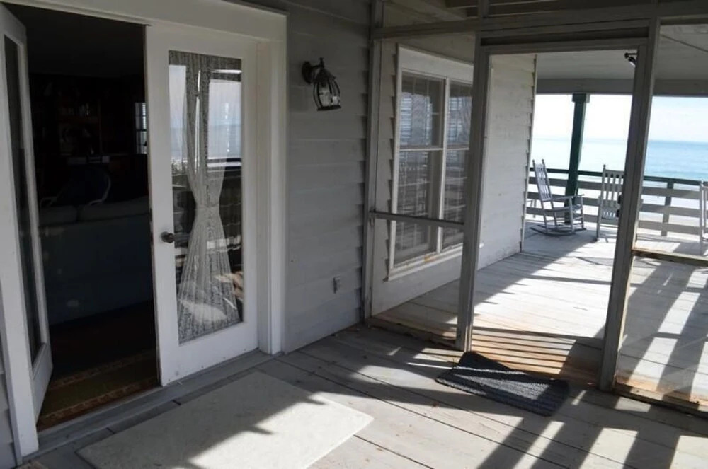 Sea Cliff - 4 Br Home