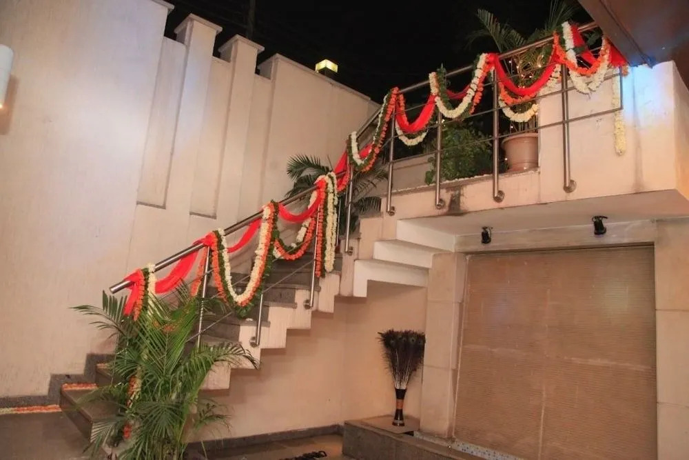 Indiyaah Inn