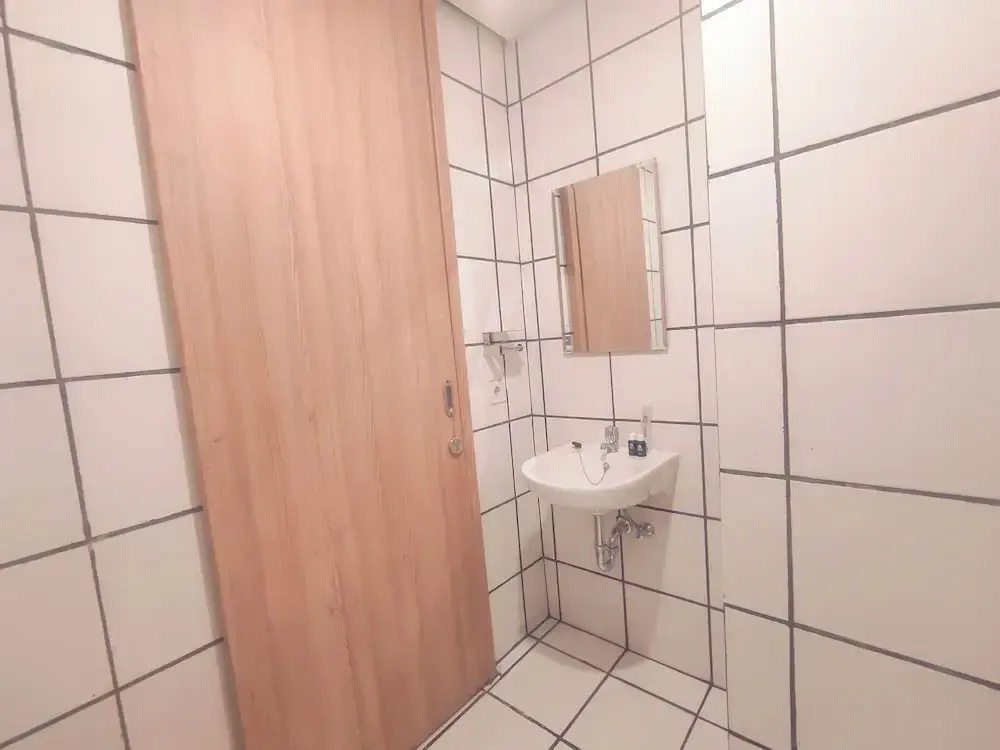Minimalist And Comfortable Stay 1Br (No Kitchen) At The City Square Apartment