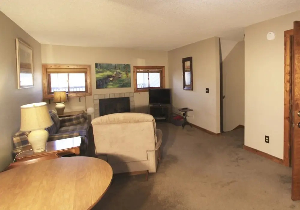113ab Wptc - Cranmer Rd 3 Bedroom Condo