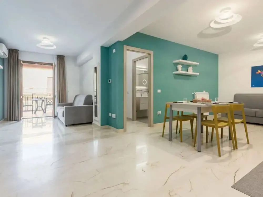 Azzurra Apartments