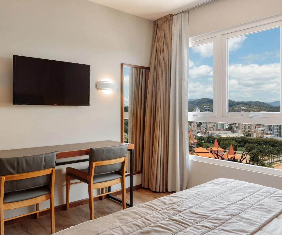 Monthez Hotel & Eventos