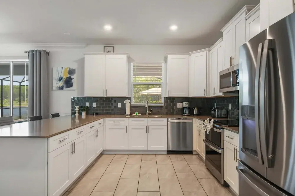 Lake View Cozy Home w/ Pool & Games Near Disney