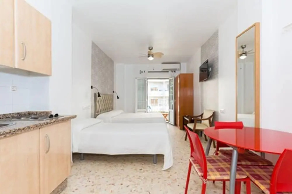 Candisol Cozy Inns
