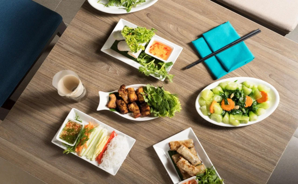 Khách Sạn X2 Việt Trì