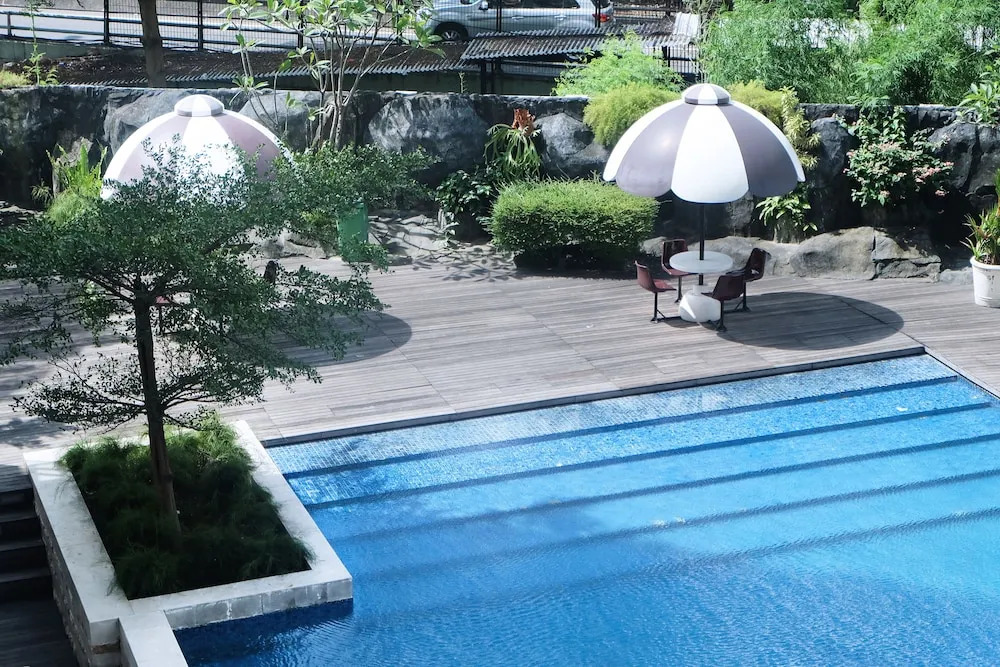 Westmark Apartment Near Taman Anggrek