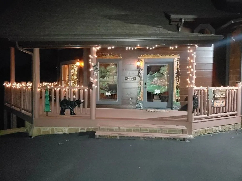 Heather Lane Way Cabin 2718