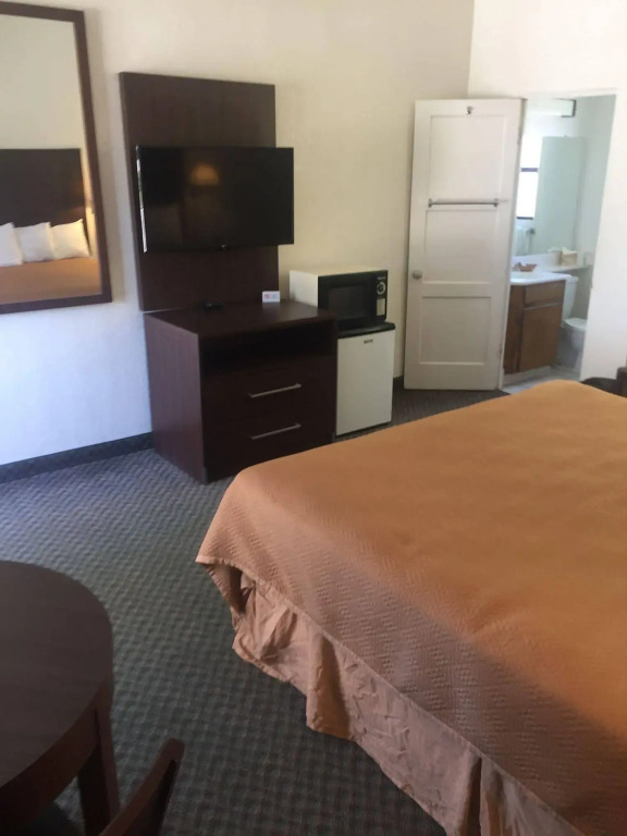 Bestway Inn