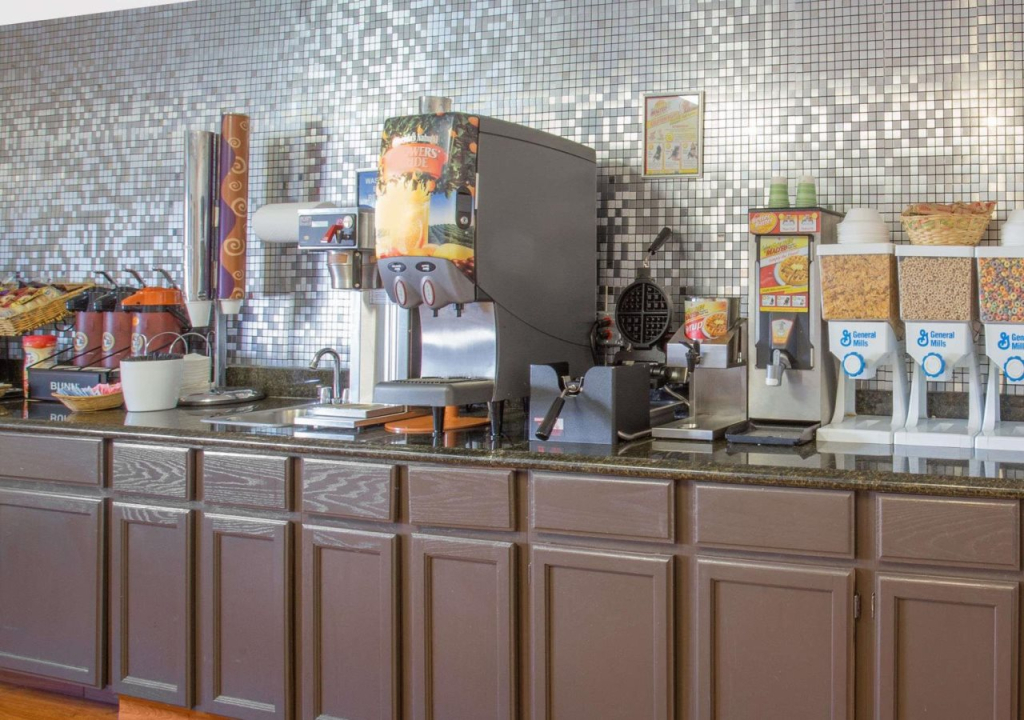 Microtel Inn by Wyndham Janesville