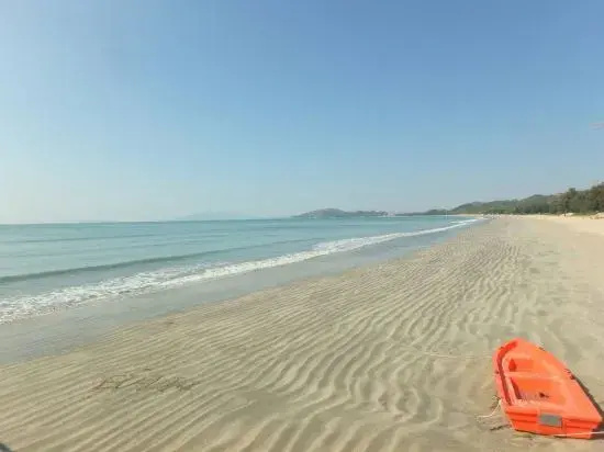 Huizhou Huidong Shuangyuewan Pig Dac Villa Foreign Room Seaside B&B (Vanke Phase 2)