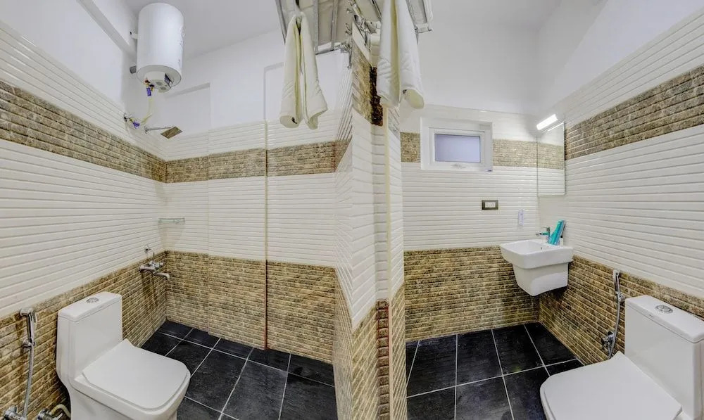 Treebo Trend Saffron Suites