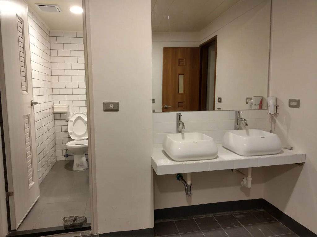 Mini Voyage Hostel