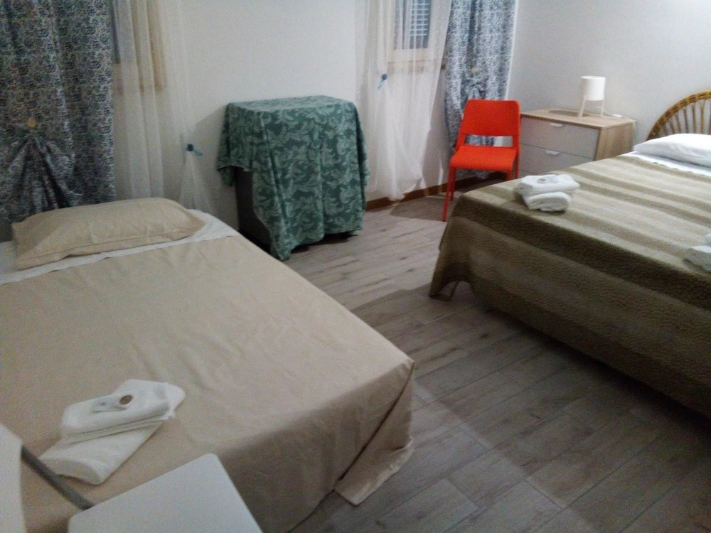 Apartment With 2 Bedrooms in Capannori, With Furnished Balcony and Wif