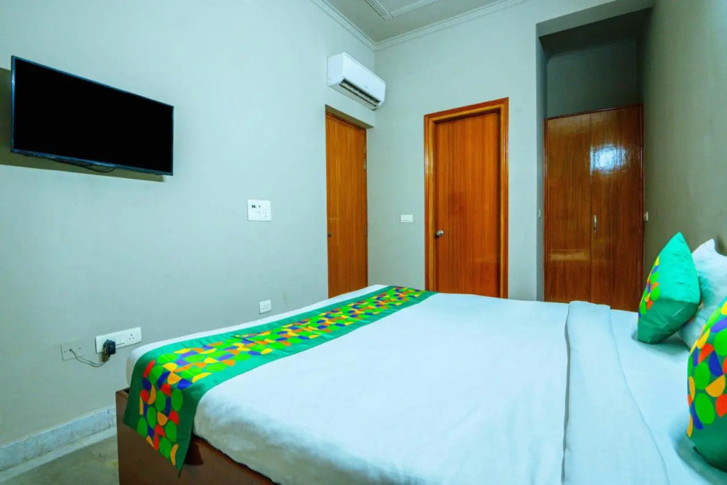Hotel Royal City
