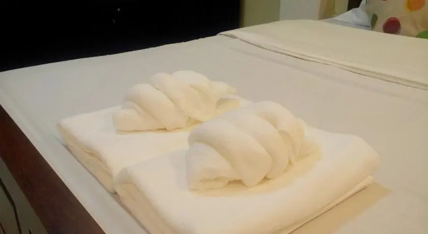 Baan Thai Sansook Lady Apartment