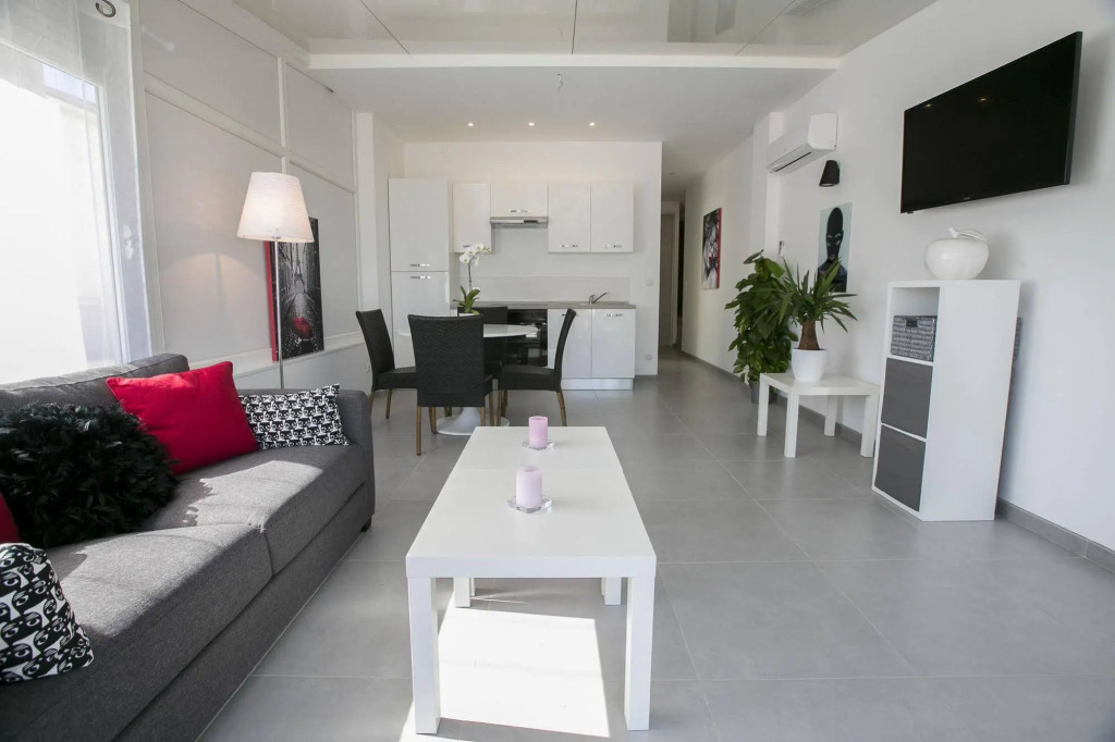 Le Grand Large Bord de Mer Hotel & Appartements