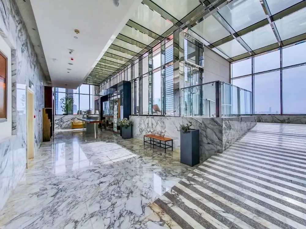 Jlt Bonnington Tower 1 Br Apartment Lake View